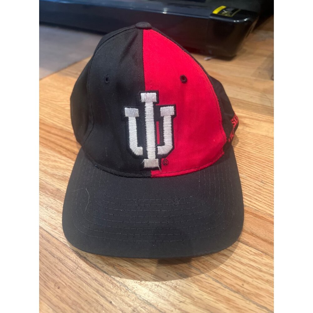 Vintage Starter The Classic Indiana Hoosiers Black/Red Snapback Hat 55% Cotton 4
